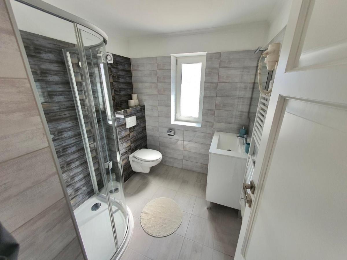 Mykonos Apartman Makó Екстериор снимка