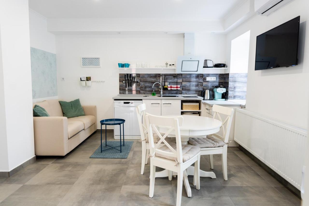 Mykonos Apartman Makó Екстериор снимка